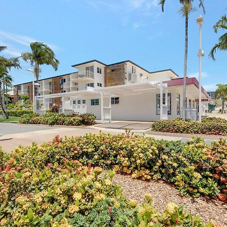 Endeavour Inn Emu Park Ngoại thất bức ảnh