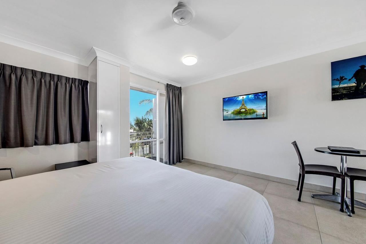 Endeavour Inn Emu Park Ngoại thất bức ảnh