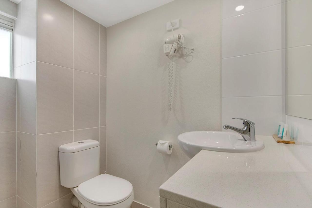 Endeavour Inn Emu Park Ngoại thất bức ảnh