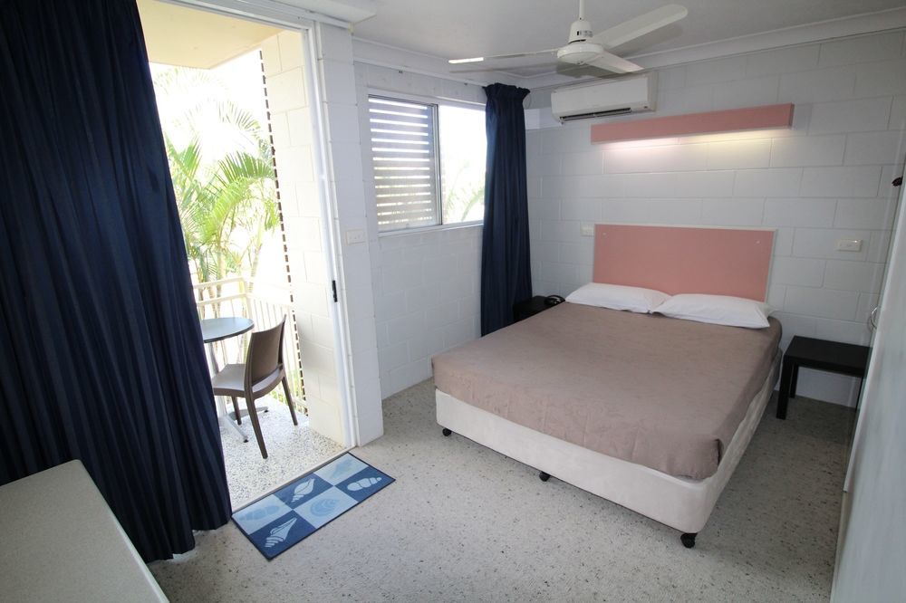 Endeavour Inn Emu Park Ngoại thất bức ảnh